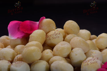 Berries and Nuts Premium Macadamia Nuts, 500g
